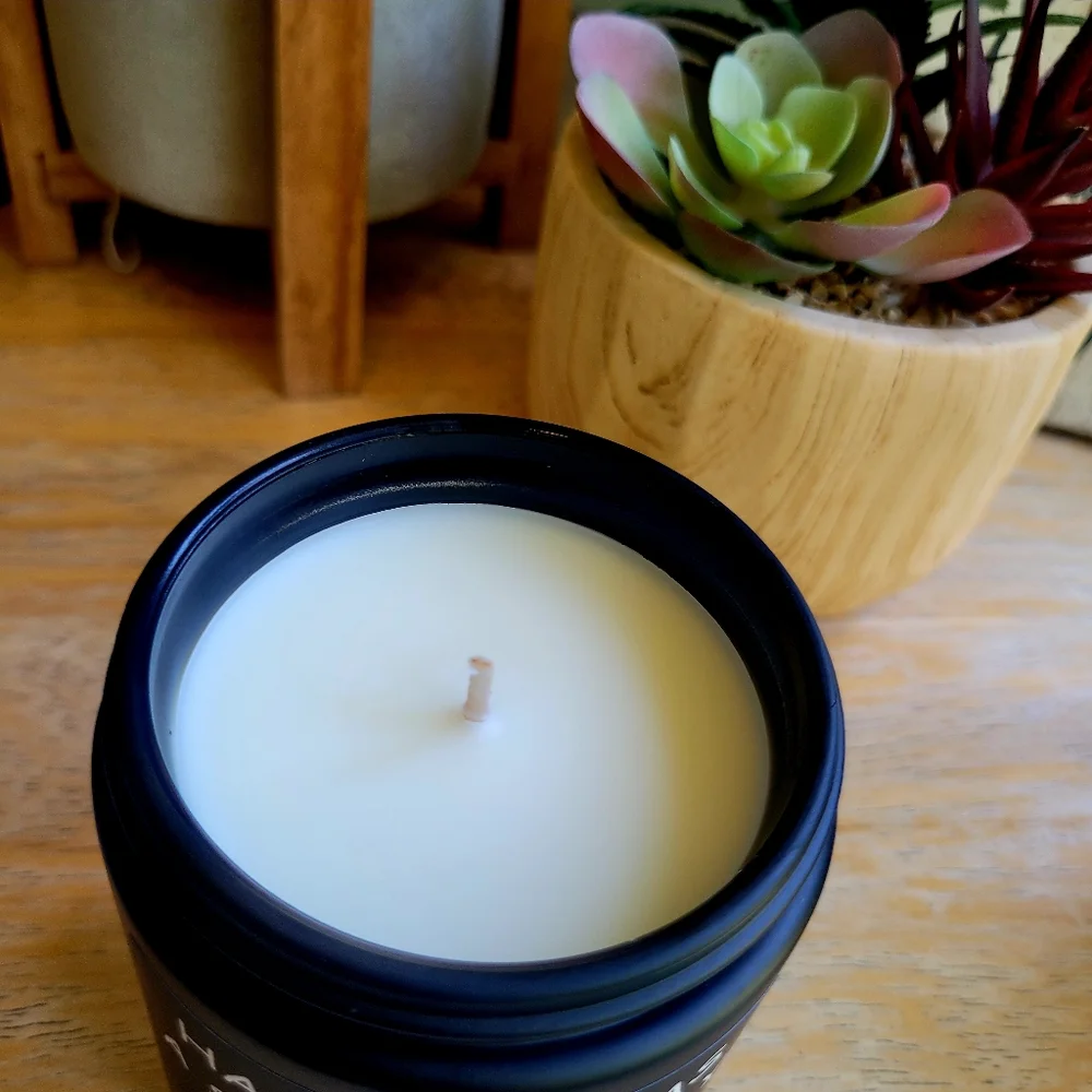 Luxhomy Soy Gift Candle